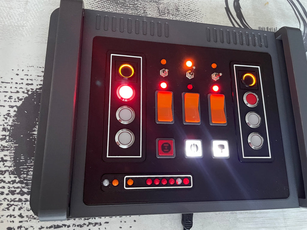 Mantis Panel V1