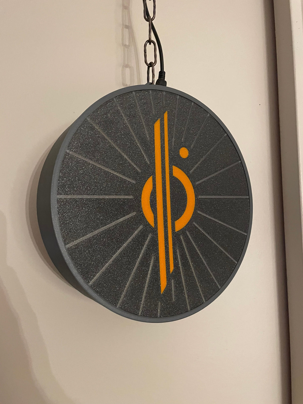 Halcyon Chandrila round lamp